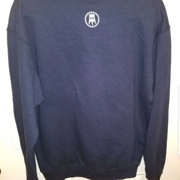 Champion Crewneck Pullover Sweatshirt Size Medium - Picture 4 of 4